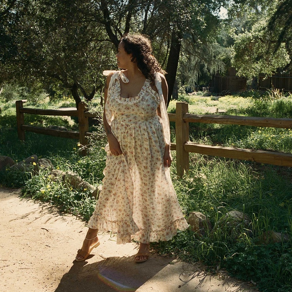 Doen Ondine Dress size S color Tuileries blooms, worn once great condition